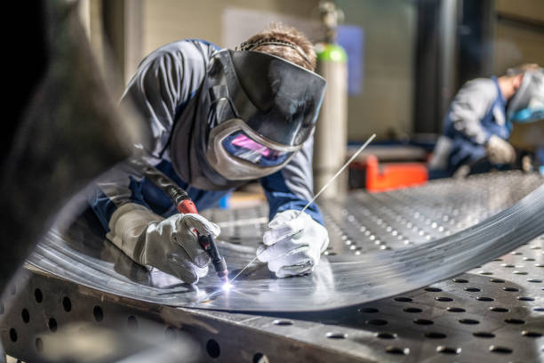  Harvard, IL Welder Pros